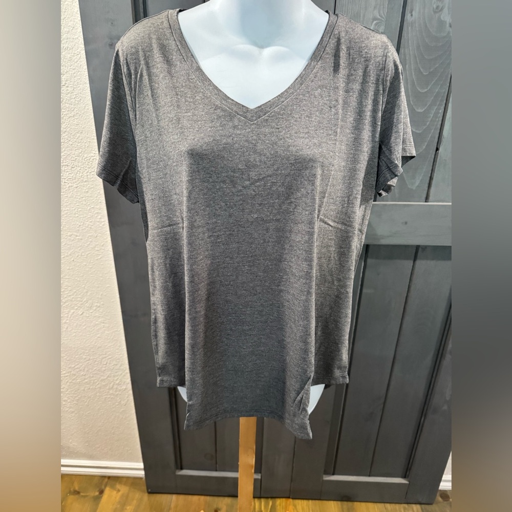 Macys Style & CO grey t shirt NWT size xl and xxl